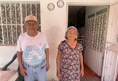 El esfuerzo y la esperanza de Jorge y Paulina: Emprendiendo desde casa en el sector Urías de Mazatlán