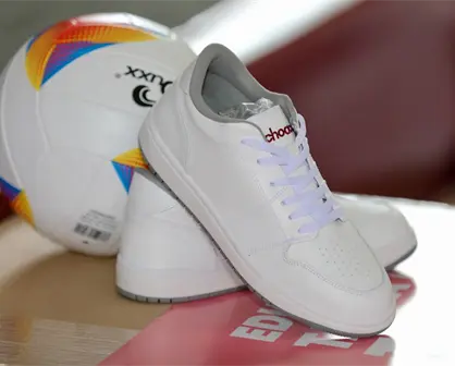¿Cómo obtener los tenis gratis que entrega el gobierno en secundarias de Michoacán?