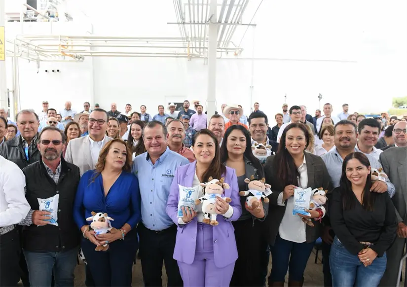 Evento de la apertura de la planta de Alileche en Pabellón de Arteaga Evento de la apertura de la planta de Alileche en Pabellón de Arteaga. Foto: Cortesía