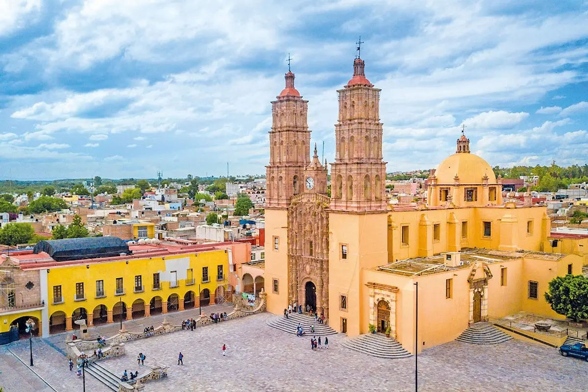 Esta es la iglesia de Guanajuato donde Miguel Hidalgo dio el grito, el 16 de septiembre de 1810.