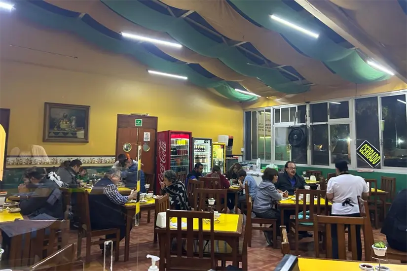 En Villa Taco, los comensales celebran la Independencia de México con el sabor característico de la comida mexicana.