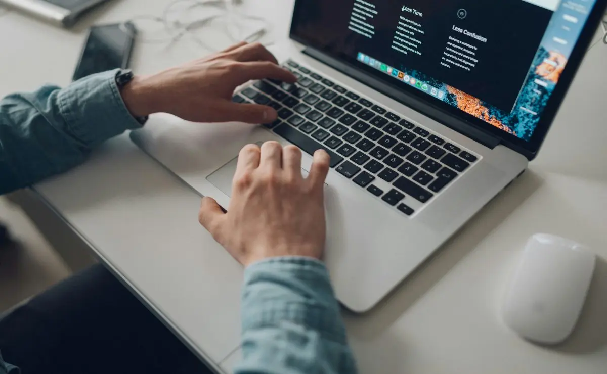 ¿Laptop o tablet? Profeco analiza cuáles son los mejores precios para estudiantes