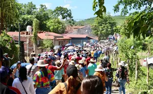 Fiesta de la Taspana de San Javier, celebran con machete, música y tradición la limpieza del pueblo