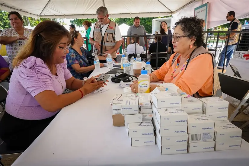 Atención médica y medicinas gratis. Foto: Cortesía.
