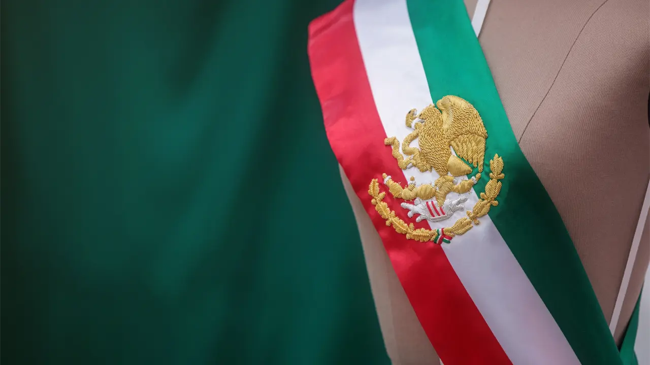 Horarios del Grito 2025 en el Zócalo CDMX: concierto, Sheinbaum y fuegos artificiales.