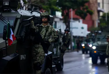 En Culiacán conmemoran 215 años de la Independencia de México con desfile militar