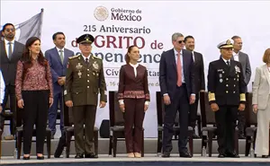 México celebra el desfile cívico-militar por motivo de la Independencia