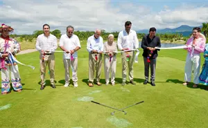 Gobernador de Nayarit asiste a la inauguración del nuevo campo de golf Nauka