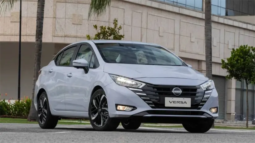 Nissan Versa, el sedán más barato de la marca se renueva El nuevo Versa 2026 destaca por su diseño moderno y buen rendimiento. Foto: Cortesía