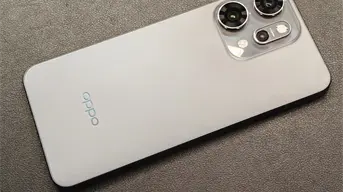 El nuevo Oppo Reno 14 Pro presume pantalla AMOLED de 6,83 pulgadas y 512 GB de almacenamiento