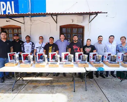 Emprendedores y microempresarios de Concordia son beneficiados con Equipa Sinaloa