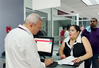 Contribuyentes de Sinaloa aprovechan descuentos en adeudos vehiculares