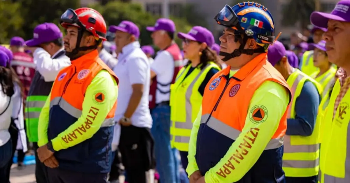 Clara Brugada encabeza clase masiva de primeros auxilios y RCP en Ciudad de México