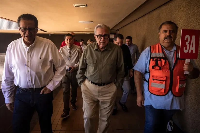 Gobernador Rubén Rocha lidera evacuación en el Día Nacional de Protección Civil Gobernador Rubén Rocha lidera evacuación en el Día Nacional de Protección Civil