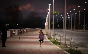 ¿Sin luz en tu calle? Así puedes reportar luminarias dañadas en Culiacán