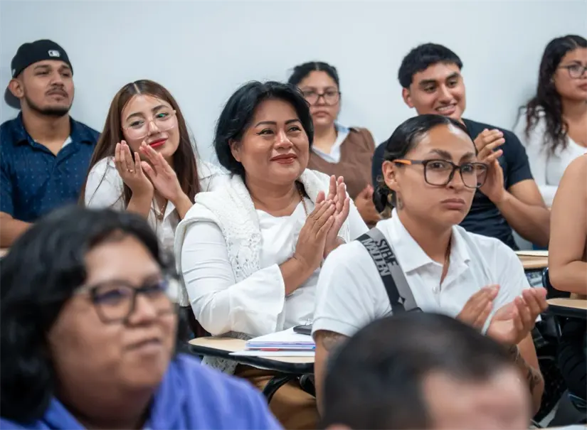 Qué licenciaturas hay en la Universidad Rosario Castellanos. Foto: Cortesía
