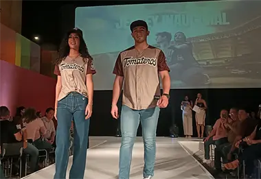 Tomateros de Culiacán presenta su nueva piel del 60 aniversario para la temporada 2025-26