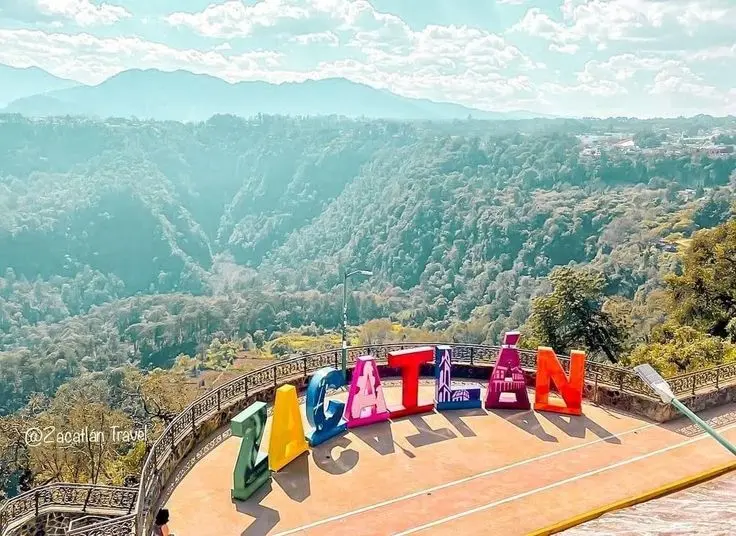 Visita el Pueblo Mágico de Zacatlán de las Manzanas y descubre porque es el mejor en la época de otoño. Foto: Cortesía.