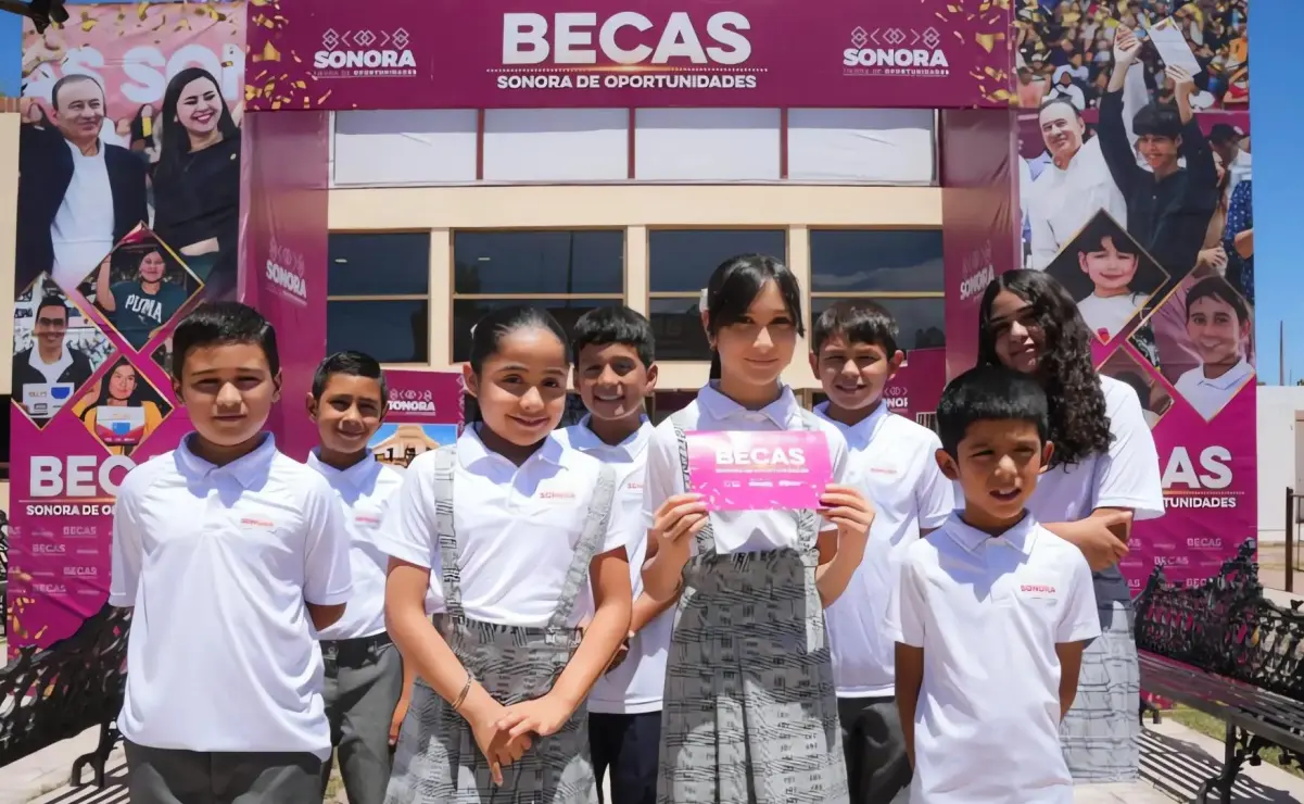 La Beca Sonora de Oportunidades otorga un apoyo económico a estudiantes de nivel básico del estado.
