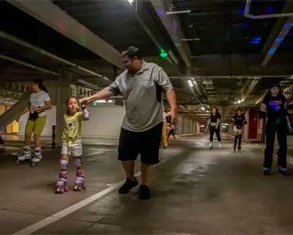 ¡Patinaje y buena vibra! Disco Roller llena de alegría y movimiento a familias en Culiacán
