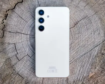 Samsung Galaxy S24, uno de los mejores gama alta, alcanza un remate histórico