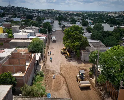Avanza pavimentación en la colonia Amado Nervo de Culiacán con 60 % de progreso