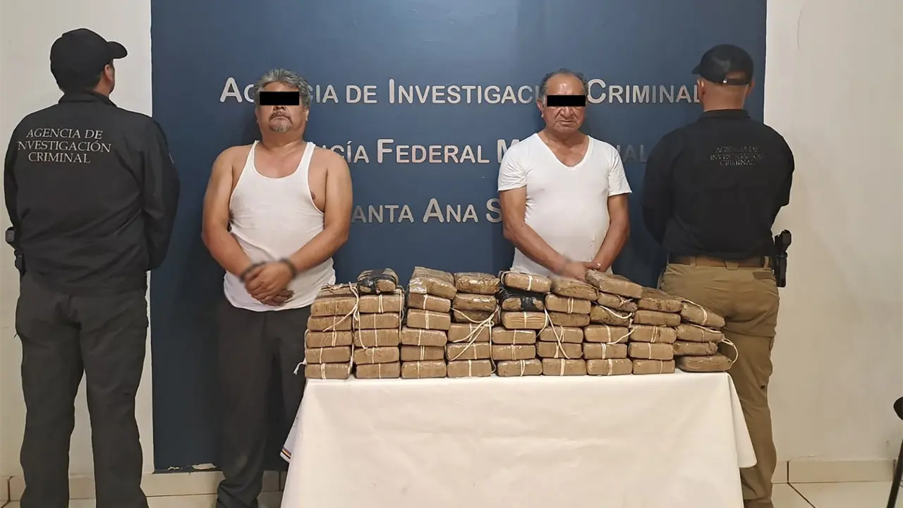 Caen dos hombres con 48 kilos de heroína y fentanilo en Sonora.