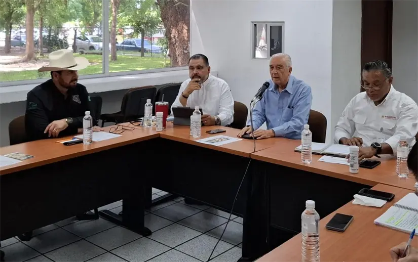 El presidente de la UGRS, José Alfredo Sainz Aispuro, refrenda la disposición de los productores para trabajar en unidad por la sanidad animal.