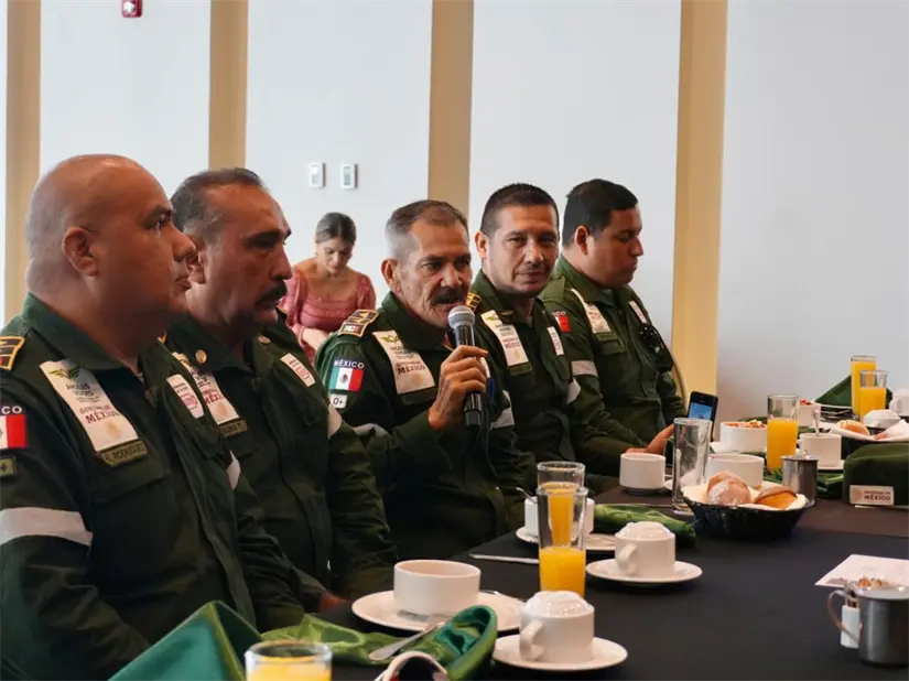 Entrega de reconocimientos a Ángeles Verdes en Sinaloa hasta 40 años de servicio