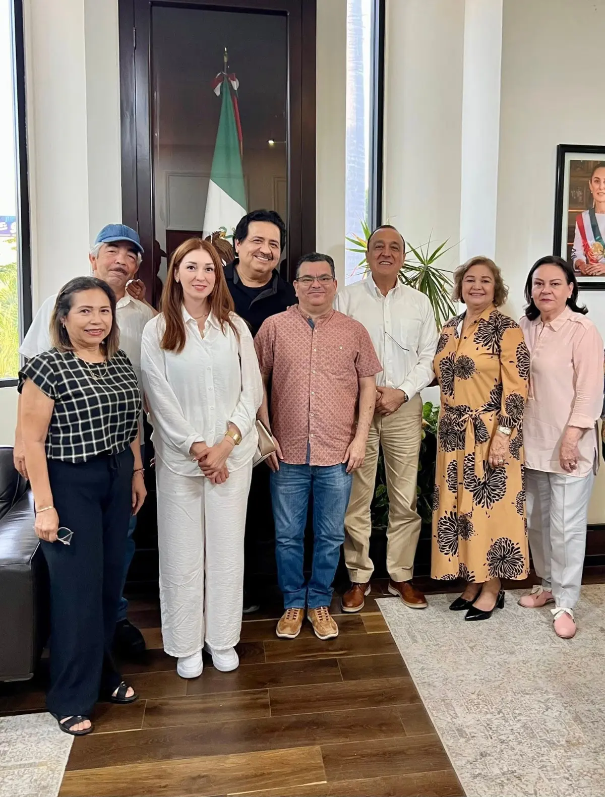 Organizadores de La Feria del Libro en Los Mochis.