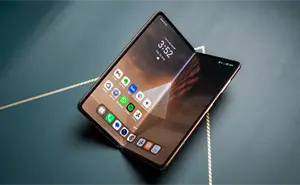 HONOR Magic V5 presume el diseño más delgado del mundo y larga autonomía
