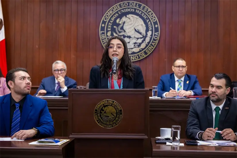 Con la Medalla al Mérito Juvenil 2025, Sinaloa celebra la excelencia y dedicación de su juventud.