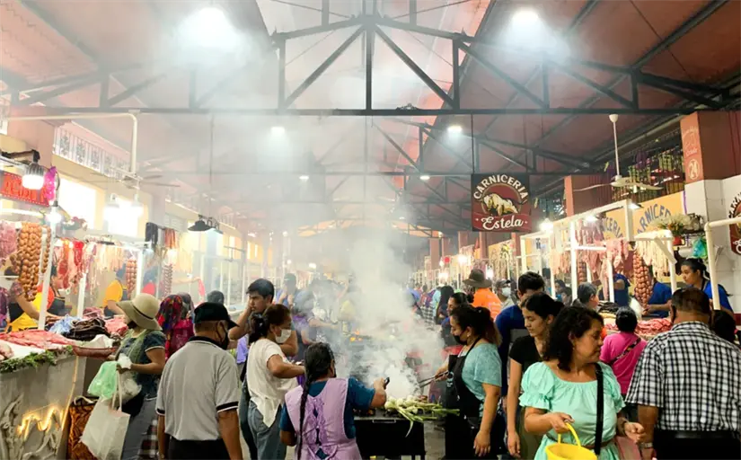 Mercado Tlacolula en Oaxaca. Foto: cortesía.