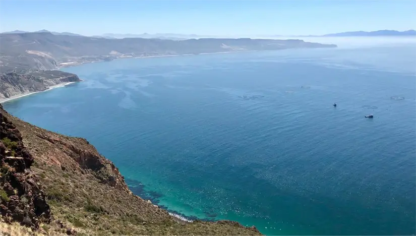 Si te gusta la aventura debes conocer la playa Salsipuedes. Foto: Expedia. 