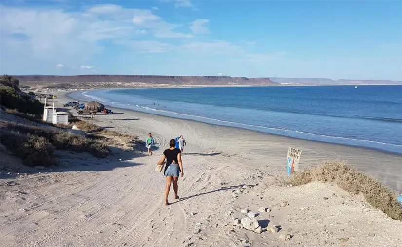 Disfruta de las olas de la Playa San Juanico. Foto: BeachSearcher.