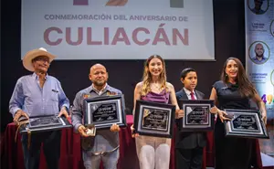 Ejemplo y superación: entrega del Premio Coltzin al Mérito Ciudadano en Culiacán