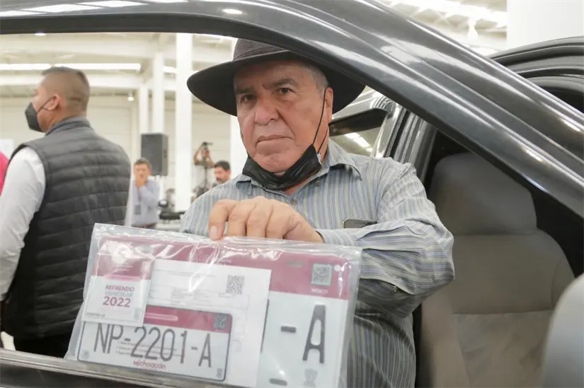 Cambios que habrá en el proceso regularización de vehículos 'chocolate'. Foto: Cortesía