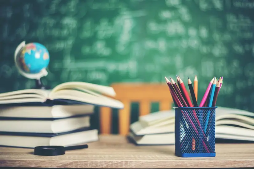 El viernes 31 de octubre no habrá clases en Baja California Sur. Foto: Freepik.  