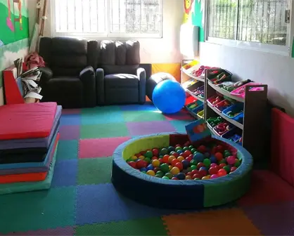 Abren en San Ignacio el Centro Comunitario "Buen Comienzo" para niñas y niños de 0 a 3 años
