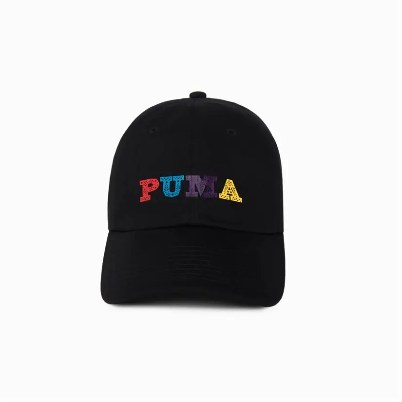 Completa tu coleeción co la Gorra de Día de Muertos de Puma. Foto: Cortesía.