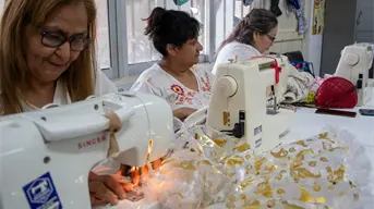 Confeccionando independencia: curso gratuito de costura empodera a mujeres en Culiacán