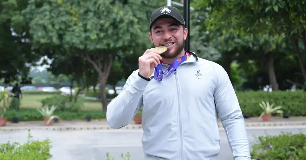 Sinaloense Luis Carlos López gana oro y rompe récord mundial en paratletismo