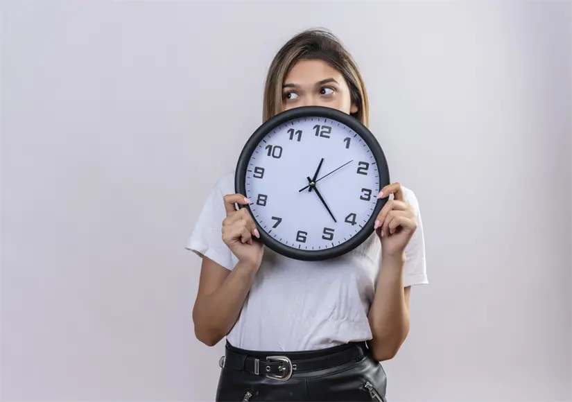 En todas las ciudades fronterizas del norte cambia el horario. Foto: Freepik. 