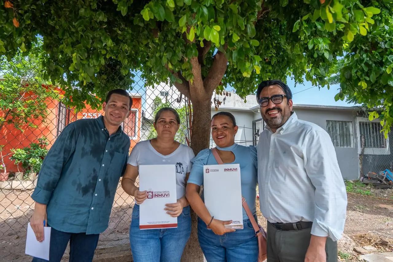 De la espera a la esperanza: familias de la colonia Nueva Galicia reciben el documento que asegura su patrimonio. Ayuntamiento de Culiacán