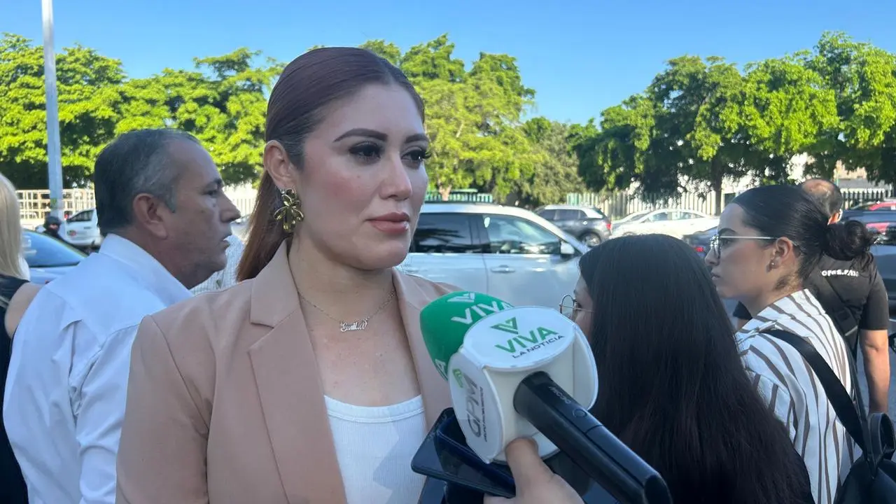 Flor Emilia Guerra Mena, Secretaria de Pesca, confirmó la entrega de recursos. Foto: Gob. de Sinaloa