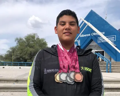 Carlos Mauricio Ramírez: nada hacia sus sueños y los convierte en oro, plata y bronce