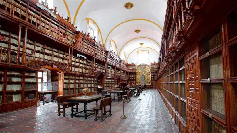 La Biblioteca Palafoxiana. Foto: cortesía.