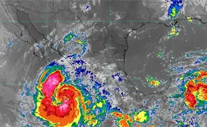 Huracán Priscilla 2025 se aproxima a Baja California Sur con lluvias intensas