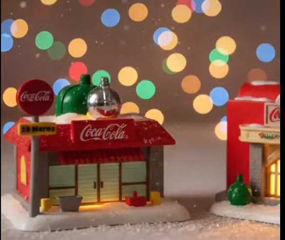 Diseños de las villas navideñas de Coca Cola 2025. Foto: Cortesía