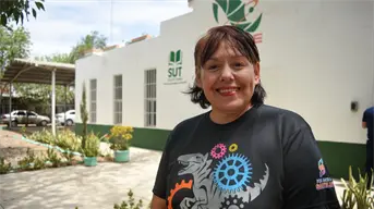 Dulce María Muy Rangel: de la medicina veterinaria a la formación de futuros científicos en el CECyTE